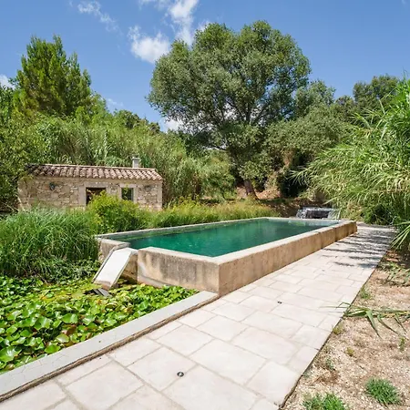 Konukevi Maison D'hote - La Colline Solérieux