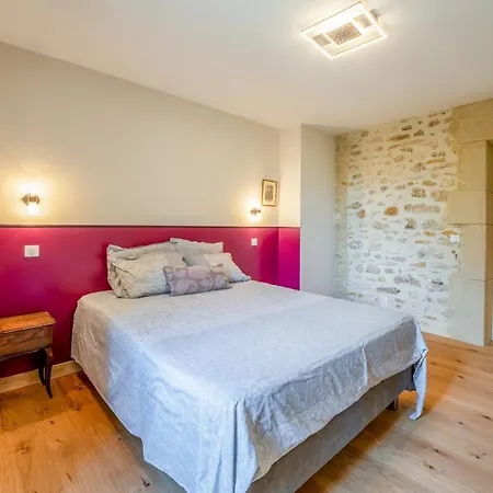 Maison D'hote - La Colline Konukevi 3*